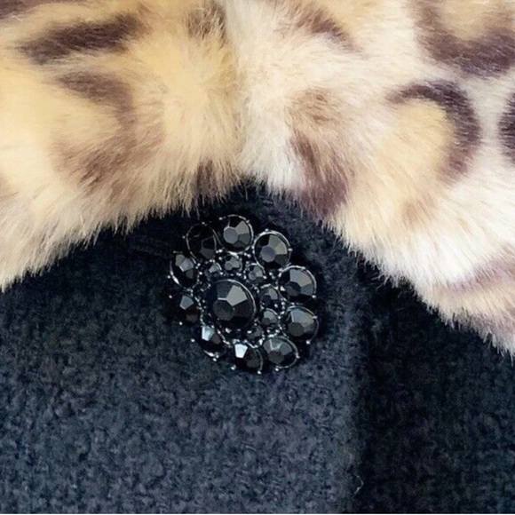 Kate Spade Leopard Cuff Boucle Faux Fur Jewel Button Coat 2 - Picture 6 of 16